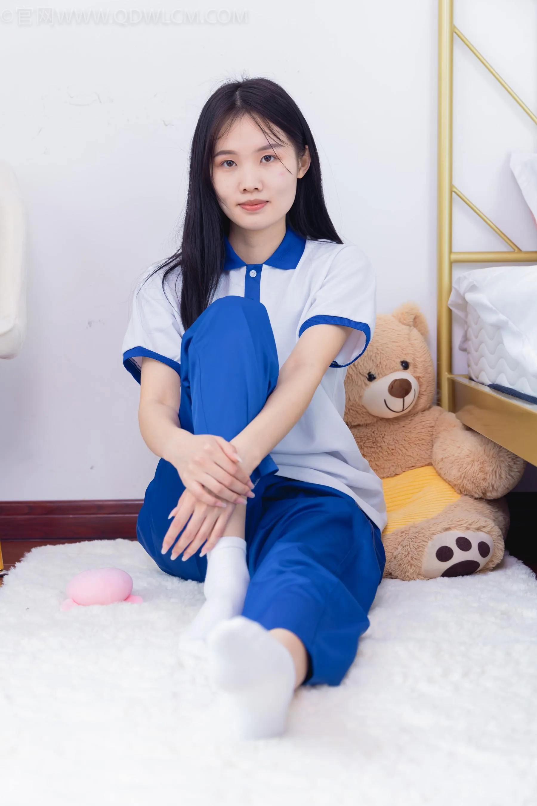 物恋传媒 NO.1515 颜颜-校园时的她 [151P]插图7